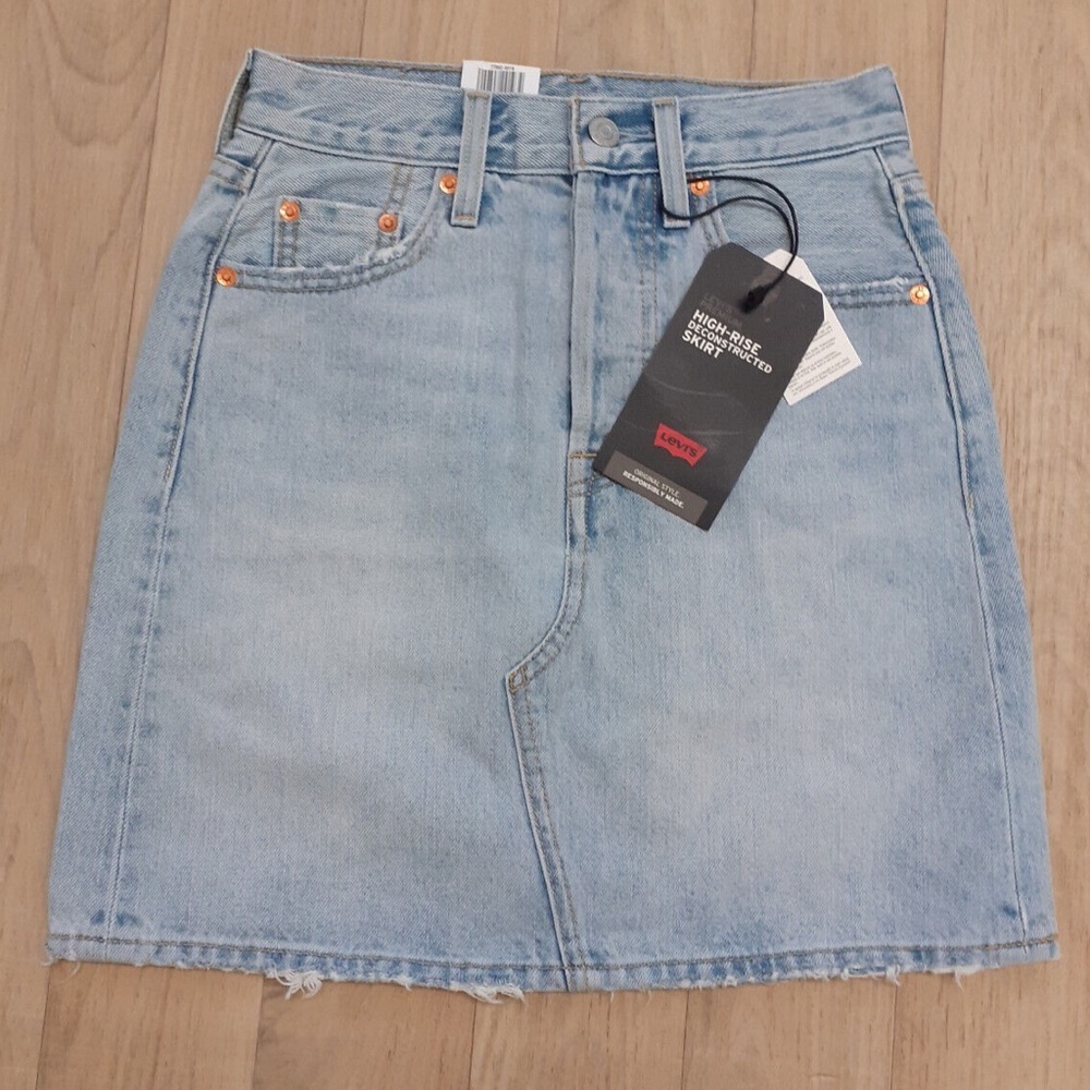 Levi's Sky Blue Mini Denim Skirt - Picture 3 of 8